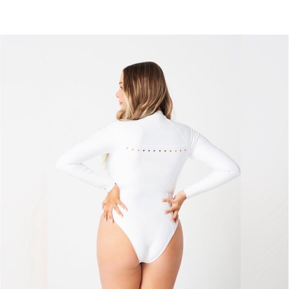 Gigi C NWT Riley Surfsuit in White Medium - Picture 7 of 8